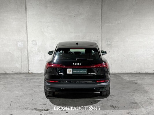 Audi e-tron 55 quattro edition 95 kWh 408pk 2020 (Origineel-NL + 1e eigenaar), K-077-BL