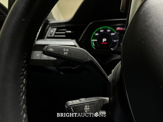 Audi e-tron 55 quattro edition 95 kWh 408pk 2020 (Origineel-NL + 1e eigenaar), K-077-BL