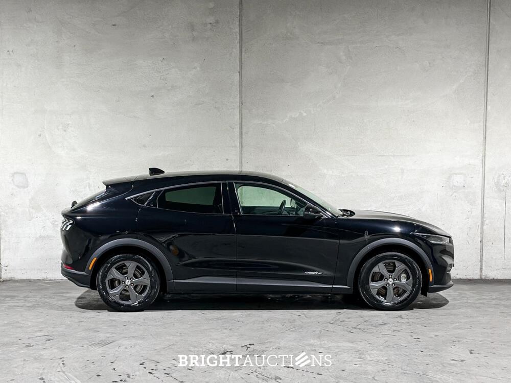 Ford Mustang Mach-E RWD 75 kWh 269pk 2021 (Origineel-NL + 1e Eigenaar), N-181-RH