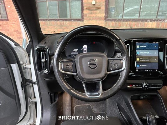Volvo XC40 Recharge P8 AWD R-Design 408pk 2020 (Origineel-NL+1e eigenaar), K-341-FK