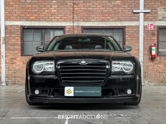 Chrysler 300C HEMI 5.7 V8 340PK 2005 