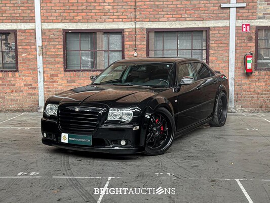 Chrysler 300C HEMI 5.7 V8 340PK 2005 