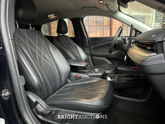 Ford Mustang Mach-E RWD 75 kWh 269pk 2021 (Origineel-NL + 1e eigenaar), N-361-JS