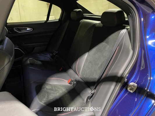 Alfa Romeo Giulia 2.9 V6 Quadrifoglio 510pk 2016, HDV-68-V