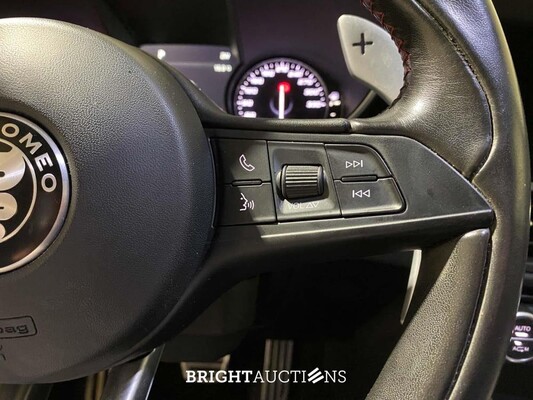 Alfa Romeo Giulia 2.9 V6 Quadrifoglio 510pk 2016, HDV-68-V