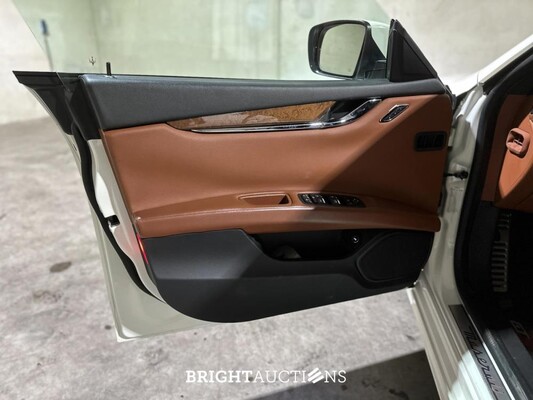 Maserati Quattroporte GTS V8 531pk 2013