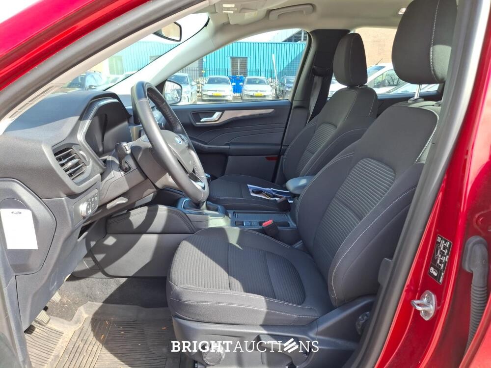 Ford Kuga 1.5 EcoBoost Titanium 150 pk 2021, N-860-LG