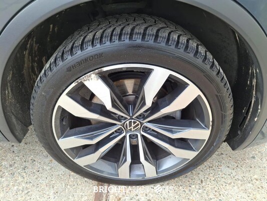 Volkswagen Tiguan 1.4 TSI eHybrid R-Line Business 150 pk 2023, T-610-FT