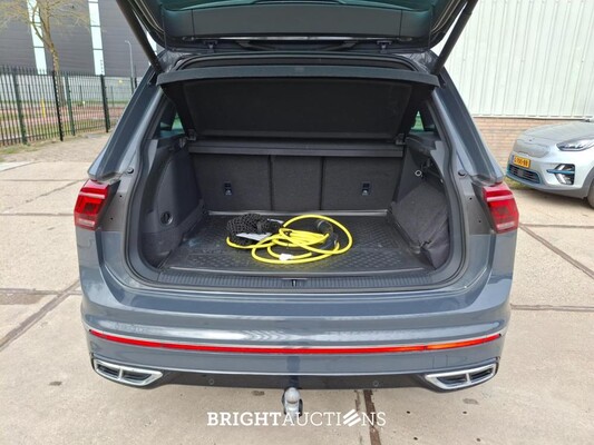 Volkswagen Tiguan 1.4 TSI eHybrid R-Line Business 150 pk 2023, T-610-FT