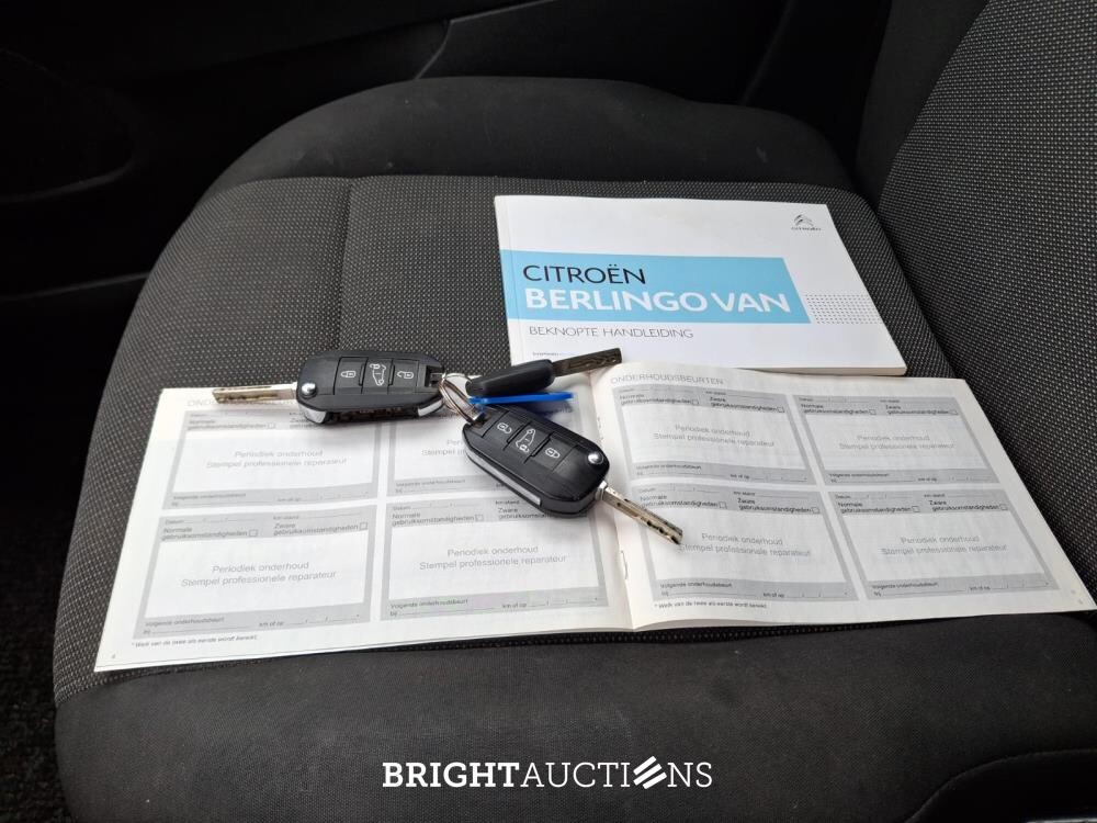 Citroen Berlingo 1.5 BlueHDI Club XL 99 pk 2021, VKR-08-B