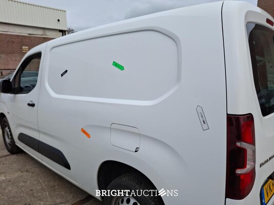 Citroen Berlingo 1.5 BlueHDI Club XL 99 pk 2021, VKR-08-B