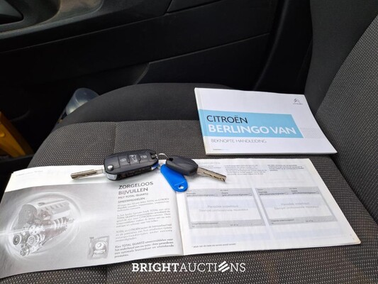 Citroen Berlingo 1.5 BlueHDI Club XL 99 pk 2021, VKN-18-K