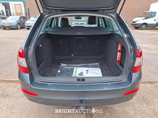 Skoda Octavia Combi 1.0 TSI Greentech Ambition Business 116 pk 2017, NG-420-V