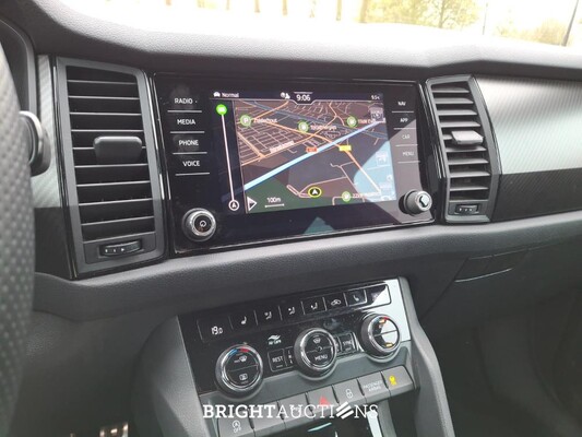 Skoda Kodiaq 1.5 TSI Sportline Business 150 pk 2021, K-598-PB