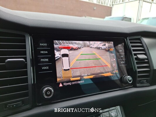 Skoda Kodiaq 1.5 TSI Sportline Business 150 pk 2021, K-598-PB