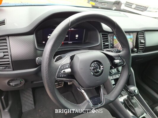 Skoda Kodiaq 1.5 TSI Sportline Business 150 pk 2021, K-598-PB