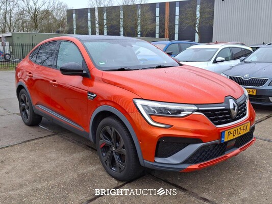 Renault Arkana 1.6 E-Tech Hybrid 145 R.S. Line 94 pk 2022, P-012-FK