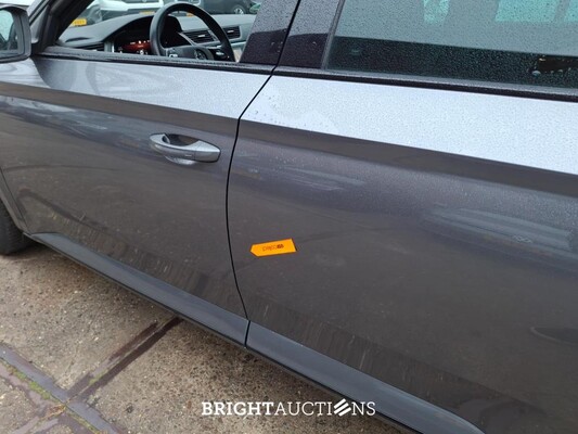 Skoda Superb Combi 1.5 TSI ACT Limited Sportline Business 150 pk 2023, S-466-PR