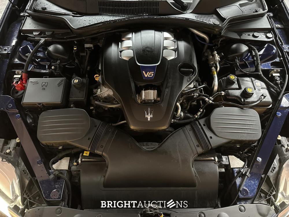 Maserati Quattroporte SQ4 410PK 2014