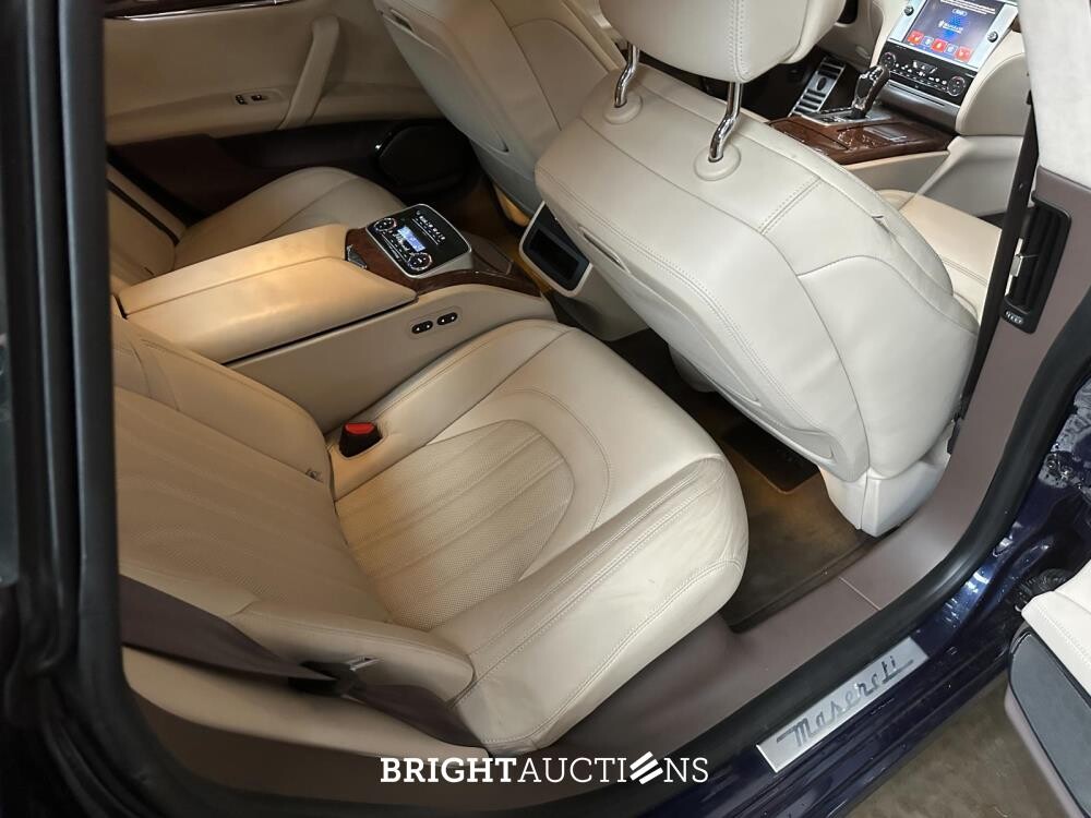 Maserati Quattroporte SQ4 410PK 2014