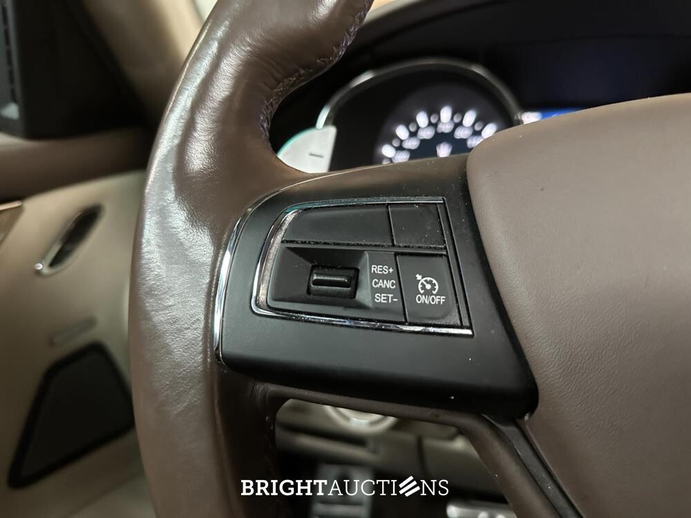 Maserati Quattroporte SQ4 410PK 2014