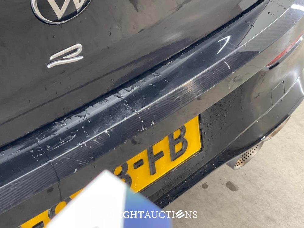 Volkswagen Golf R 2.0 TSI 4Motion Akrapovič 320 pk 2021, R-948-FB