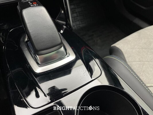 Peugeot e-2008 EV GT 50 kWh 136 pk 2020, J-619-VK