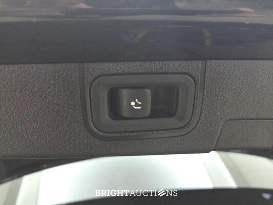 Mercedes-Benz A250e Business Solution AMG Limited 160 pk 2021 A-Klasse, N-044-HS