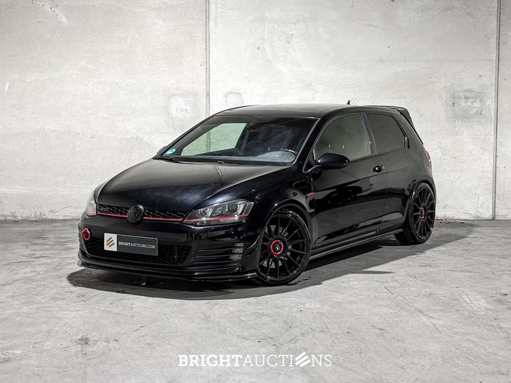 Volkswagen Golf GTI Performance (VII / MK7 / Golf 7) 396pk 2014 