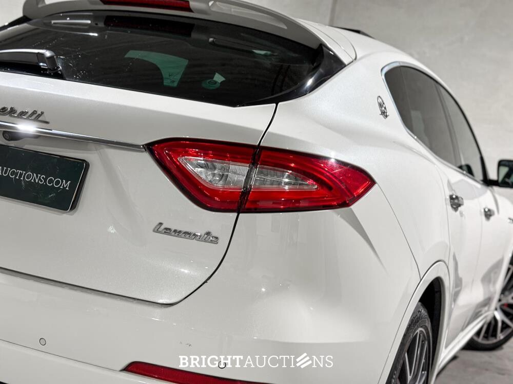 Maserati Levante 3.0 V6 D AWD 275pk 2017 (Origineel-NL), ND-376-K