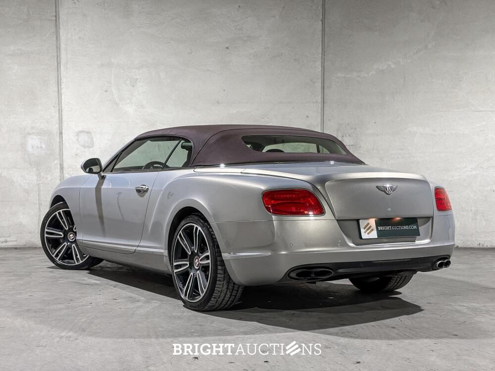 Bentley Continental GTC 4.0 V8 507pk 2013