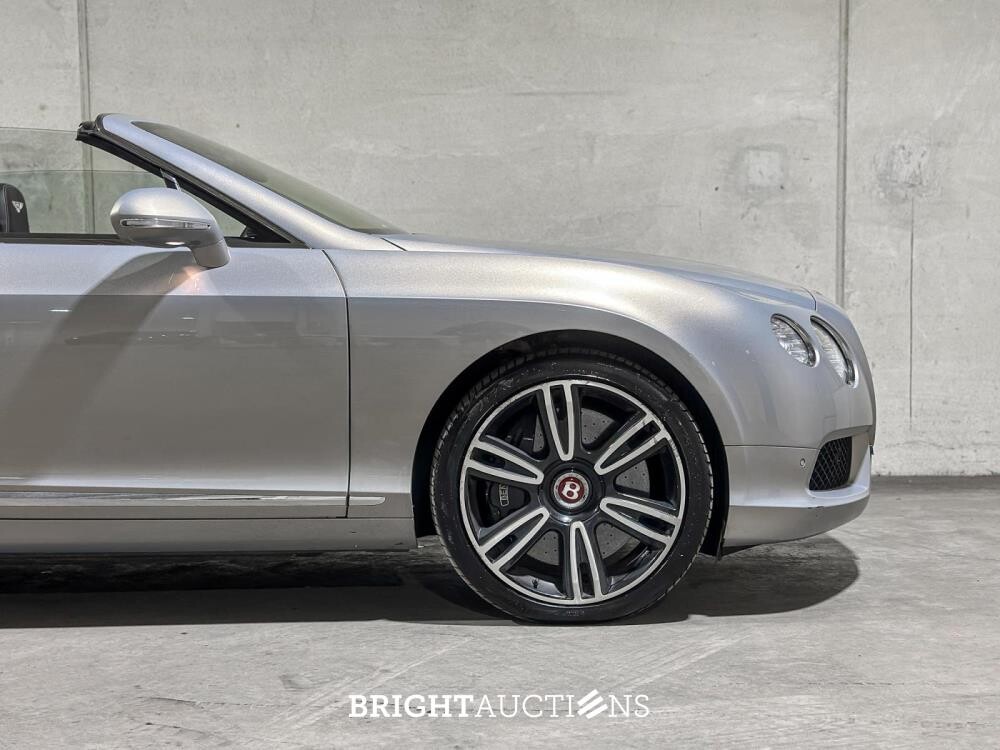 Bentley Continental GTC 4.0 V8 507pk 2013