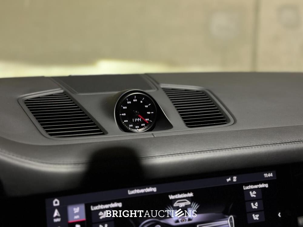 Porsche Cayenne Coupe Turbo 4.0 V8 549pk 2019, J-757-HF