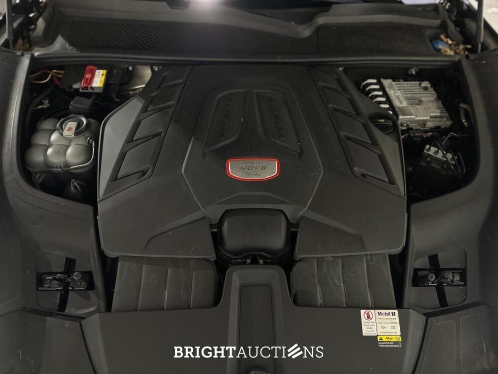 Porsche Cayenne Coupe Turbo 4.0 V8 549pk 2019, J-757-HF