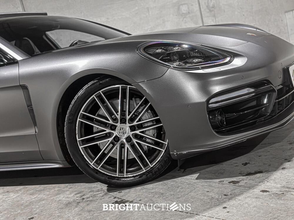 Porsche Panamera Sport Turismo 4 E-Hybrid 2.9 V6 462pk 2018 (Origineel-NL), RR-070-R