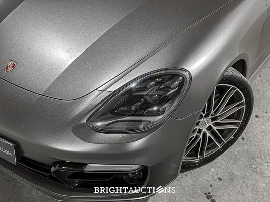 Porsche Panamera Sport Turismo 4 E-Hybrid 2.9 V6 462pk 2018 (Origineel-NL), RR-070-R