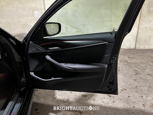 BMW 520i Touring High Executive Edition M-Sport 184pk 2021 (Origineel-NL) 5-Serie G31, L-194-JX