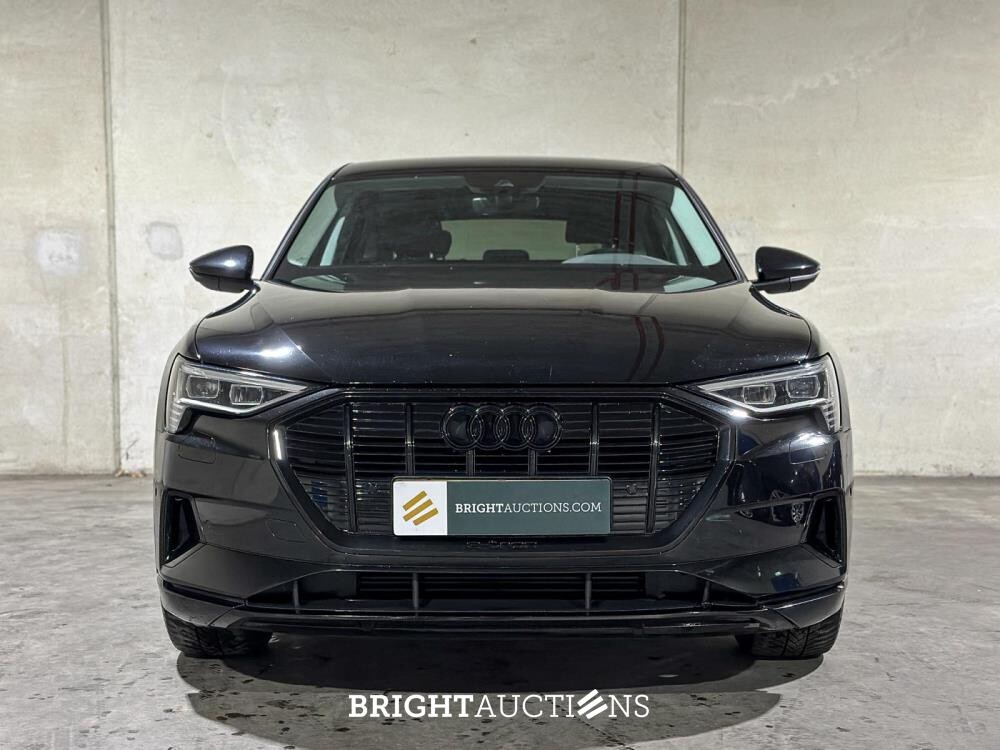 Audi e-tron Sportback 55 Quattro Business Edition 95 kWh 408pk 2020 (Origineel-NL + 1e Eigenaar), K-592-GL