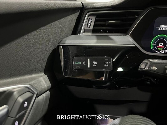 Audi e-tron 50 quattro Business edition Plus 71 kWh 313pk 2020 (Origineel-NL), K-587-KK