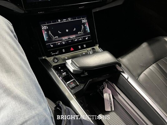 Audi e-tron 50 quattro Business edition Plus 71 kWh 313pk 2020 (Origineel-NL), K-587-KK