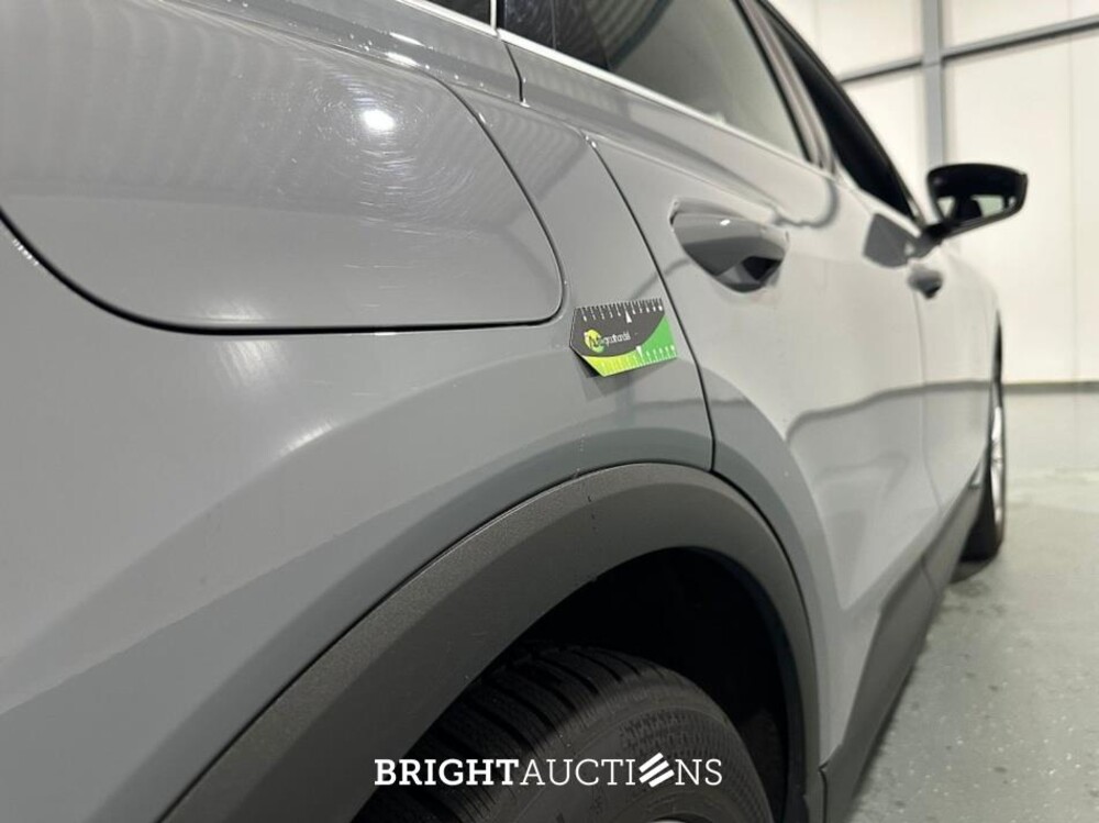 Audi Q4 35 Launch Edition 55 kWh 170pk 2021 (Origineel-NL), N-506-XJ