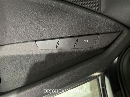 Audi Q8 e-tron 50 quattro Advanced Edition 95 kWh 340pk 2023 (Origineel-NL), T-629-HS