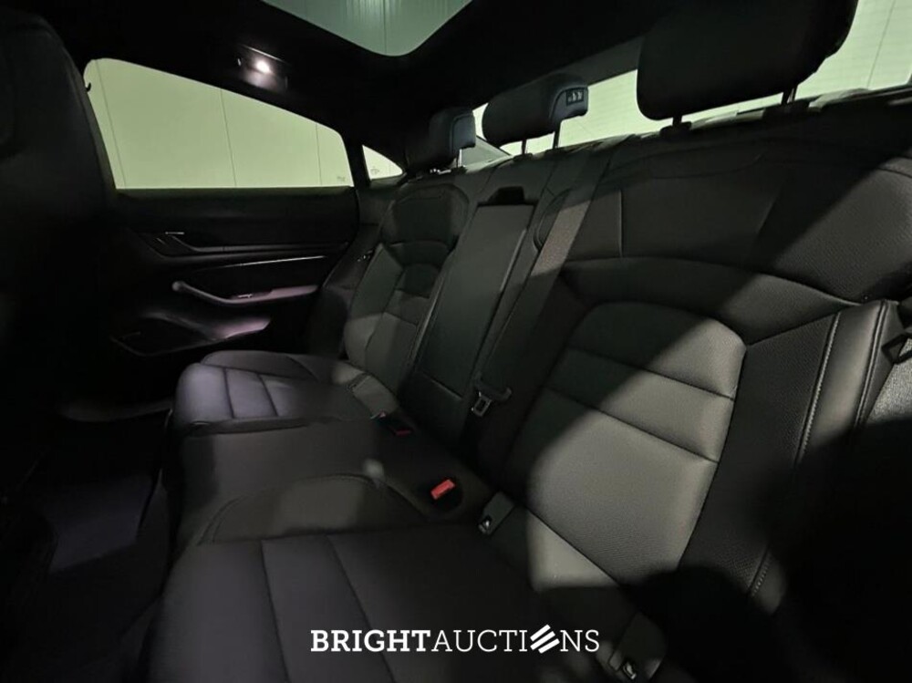 Porsche Taycan Performance Plus 93 kWh 81pk 2023, S-120-GD