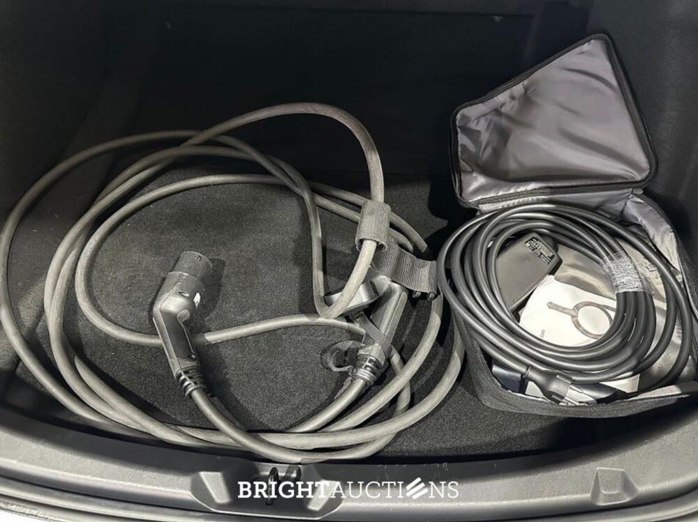 Tesla Model 3 Long Range AWD 75 kWh 351pk 2023 (Origineel-NL), S-091-VD