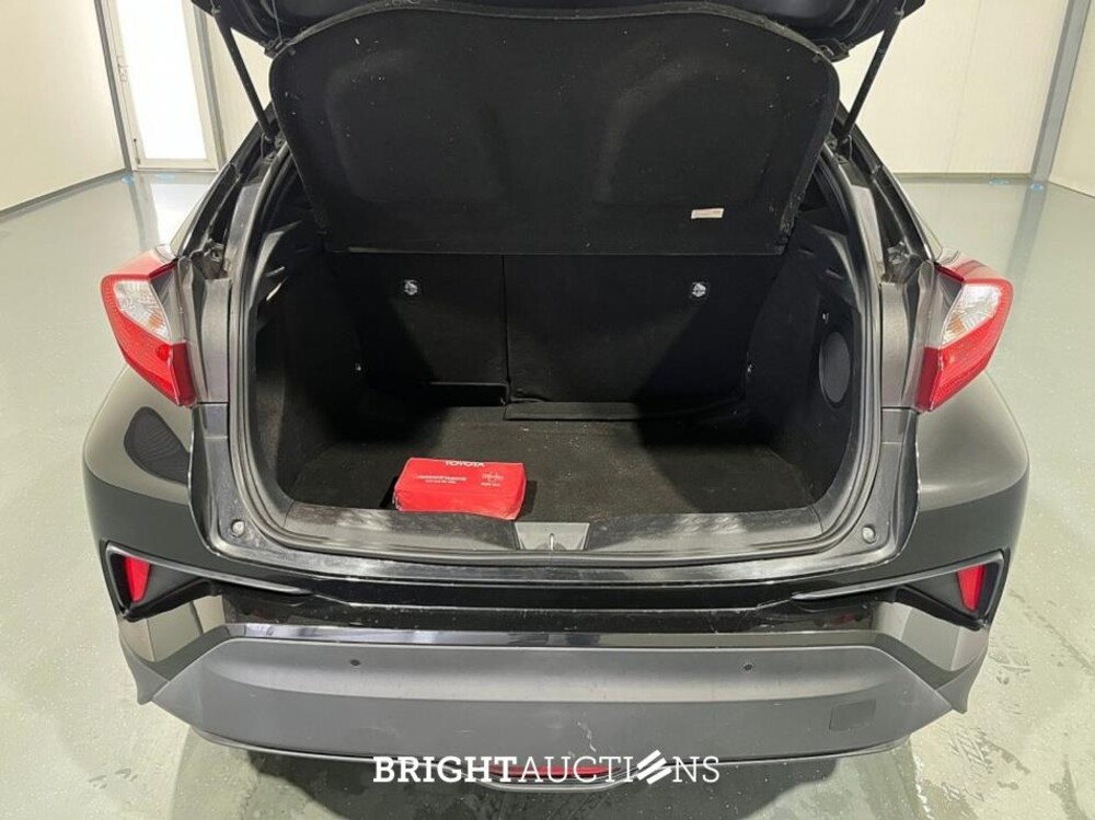 Toyota C-HR 1.8 Hybrid Executive 122pk 2018 (Origineel-NL), RS-050-N