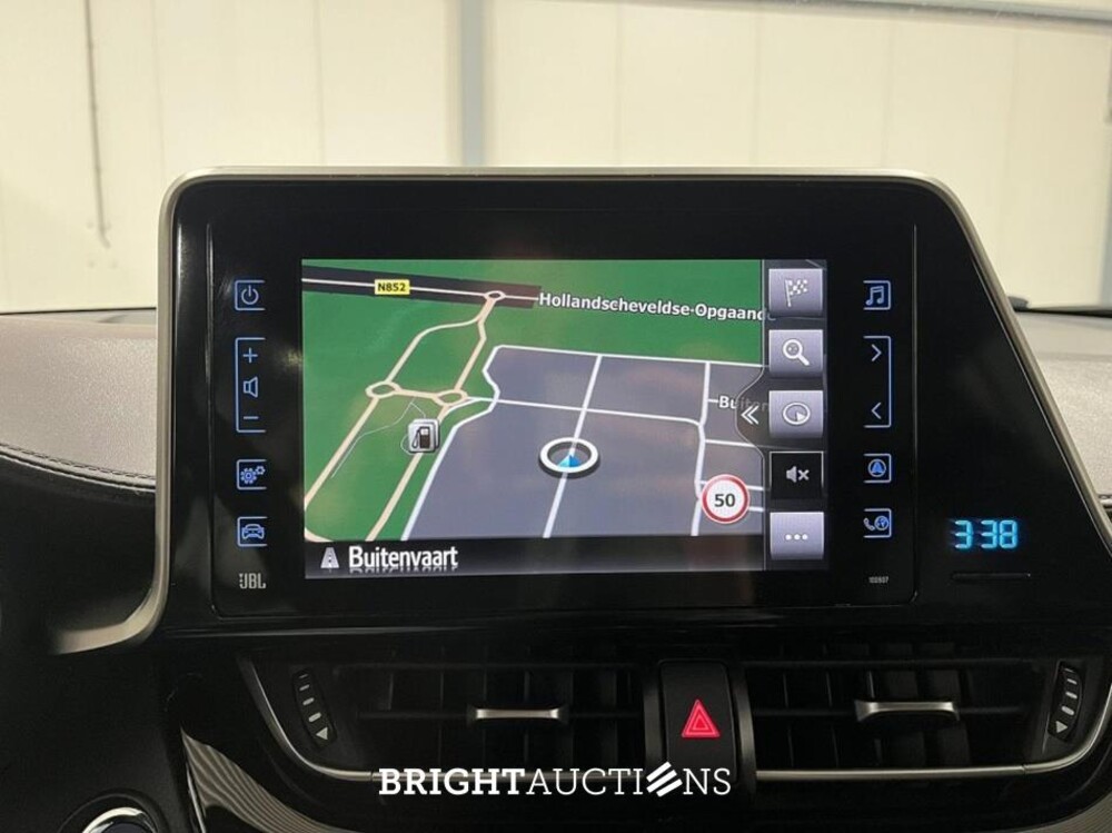 Toyota C-HR 1.8 Hybrid Executive 122pk 2018 (Origineel-NL), RS-050-N