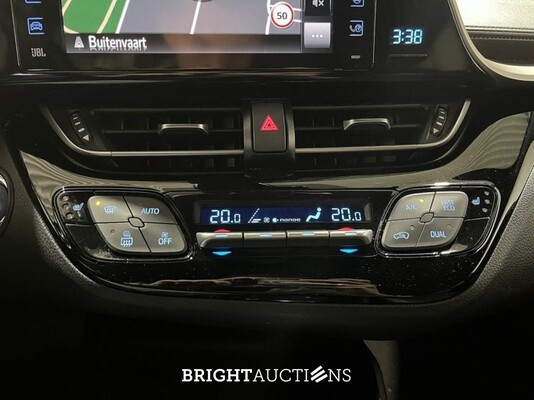 Toyota C-HR 1.8 Hybrid Executive 122pk 2018 (Origineel-NL), RS-050-N