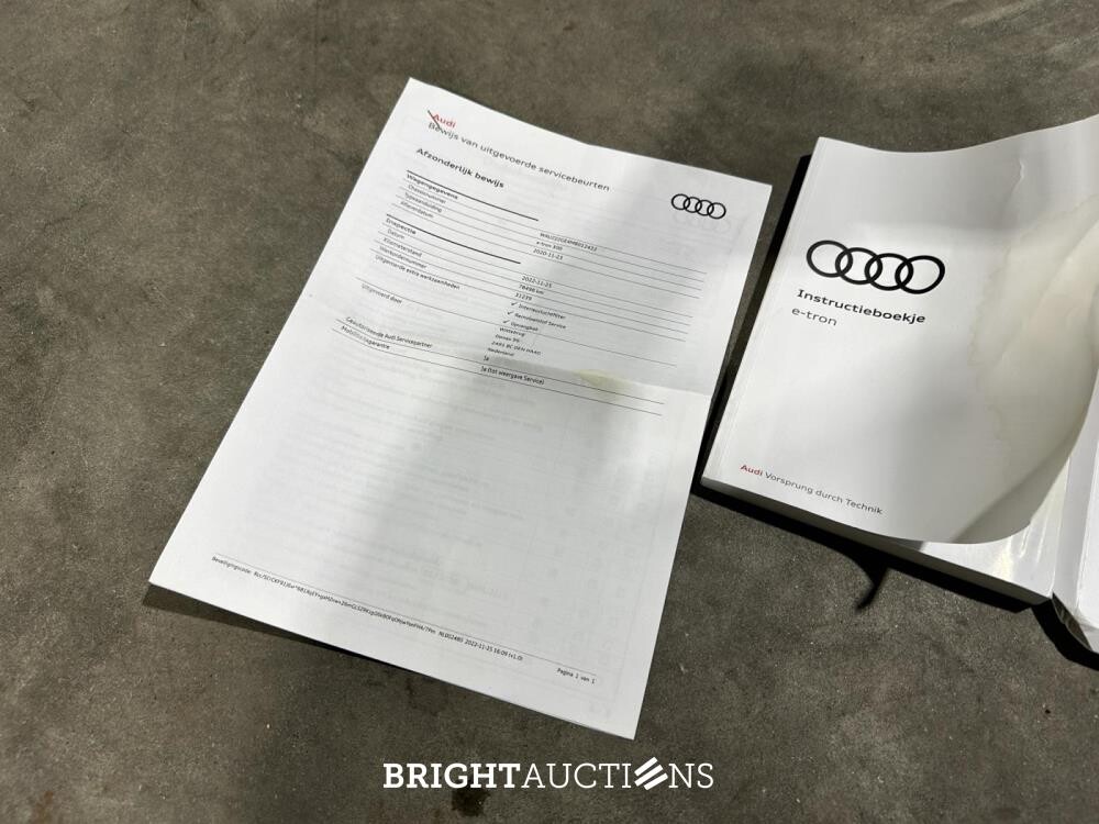 Audi e-tron 55 quattro edition 95 kWh 408pk 2020 (Origineel-NL+1e eigenaar), K-077-BL