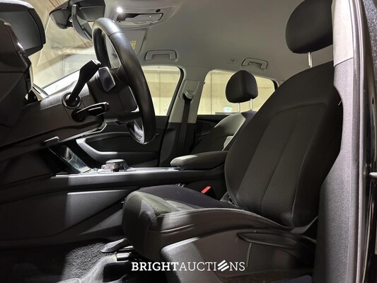Audi e-tron 55 quattro edition 95 kWh 408pk 2020 (Origineel-NL+1e eigenaar), K-077-BL