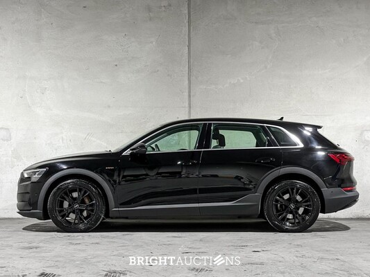 Audi e-tron 55 quattro edition 95 kWh 408pk 2020 (Origineel-NL+1e eigenaar), K-077-BL